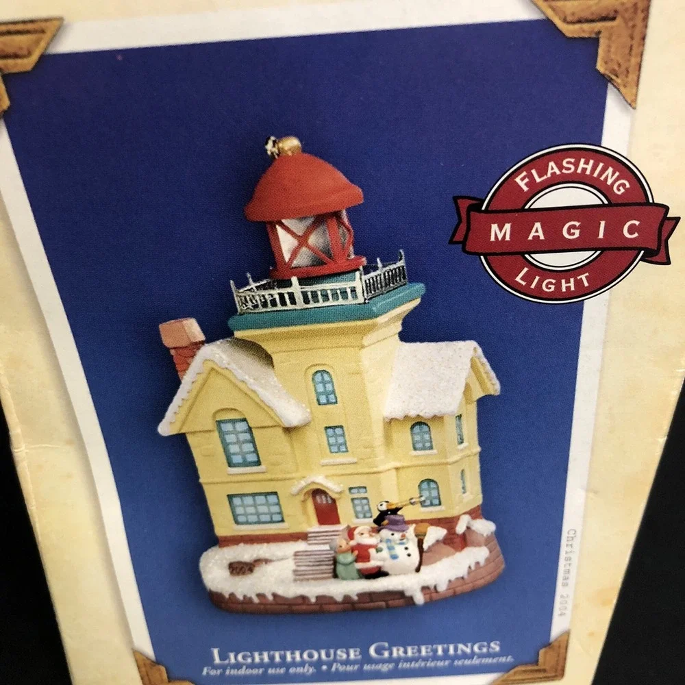 Hallmark Lighthouse Greetings Ornament Magic 8th In Series Flashing Light 2004
